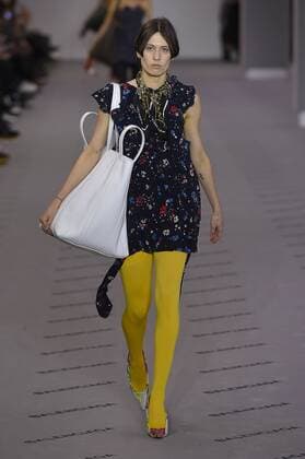 216074 Marineau Starface 2017-03-05 Paris France Paris Fashion Week. Defile PAP Automne-hiver 2017. BALENCIAGA. Balenciaga , autumn-winter 2017 Paris, France Editorial use only  Copyright: xMarineaux STAR_216074_039