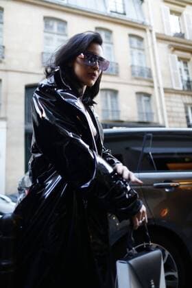 March 5, 2017 - Paris, France - Bella Hadid seen arriving Chanel store in Paris, France, on March 5, 2017. Paris France  - ZUMAn230 20170305_zaa_n230_306 Copyright: xMehdixTaamallahx