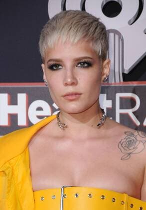 March 5, 2017 - Inglewood, CA, United States - 05 March 2017 - Inglewood, California - Halsey. 2017 iHeartRadio Music Awards held at The Forum in Inglewood. Photo Credit: AdMedia Inglewood United States - ZUMAa123 20170305_zaa_a123_074 Copyright: xBirdiexThompsonx