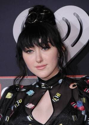 March 5, 2017 - Inglewood, CA, United States - 05 March 2017 - Inglewood, California - Noah Cyrus. 2017 iHeartRadio Music Awards held at The Forum in Inglewood. Photo Credit: AdMedia Inglewood United States - ZUMAa123 20170305_zaa_a123_102 Copyright: xBirdiexThompsonx