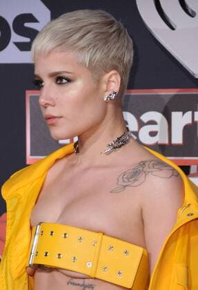 March 5, 2017 - Inglewood, CA, United States - 05 March 2017 - Inglewood, California - Halsey. 2017 iHeartRadio Music Awards held at The Forum in Inglewood. Photo Credit: AdMedia Inglewood United States - ZUMAa123 20170305_zaa_a123_121 Copyright: xBirdiexThompsonx