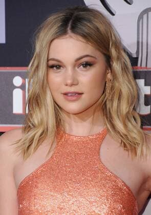 March 5, 2017 - Inglewood, CA, United States - 05 March 2017 - Inglewood, California - Olivia Holt. 2017 iHeartRadio Music Awards held at The Forum in Inglewood. Photo Credit: AdMedia Inglewood United States - ZUMAa123 20170305_zaa_a123_133 Copyright: xBirdiexThompsonx