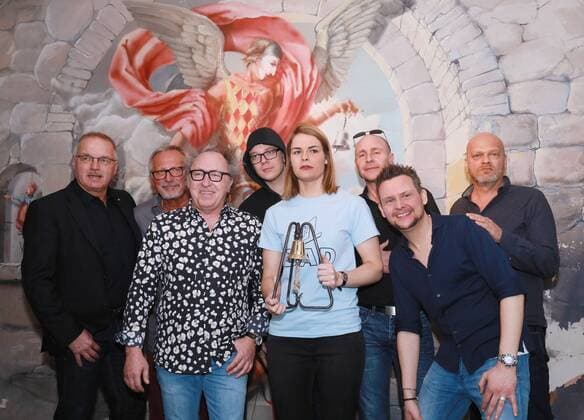 Mainz, Unterhaus, Verleihung Deutscher Kleinkunstpreis, v.links: Unterhaus Geschäftsführer Ewald Dietrich, Konstantin Wecker, Urban Priol, Nico Semsroth, Hazel Brugger, Mathias Zeh, Tobias Mann, Rainer Schacht - 05.03.2017