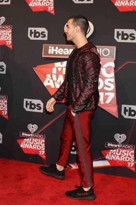 LOS ANGELES - MAR 5: Joe Jonas at the 2017 iHeart Music Awards at Forum on March 5, 2017 in Los Angeles, CA  Copyright: xKathyxHutchinsx xIPAx xHutchinsxPhotox