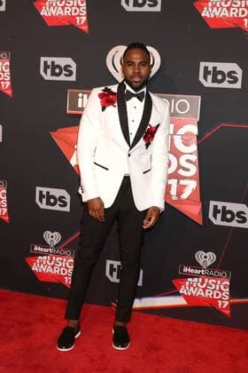 LOS ANGELES - MAR 5: Jason Derulo at the 2017 iHeart Music Awards at Forum on March 5, 2017 in Los Angeles, CA  Copyright: xKathyxHutchinsx xIPAx xHutchinsxPhotox