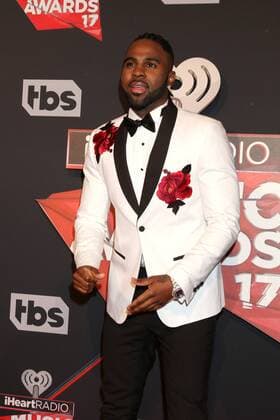 LOS ANGELES - MAR 5: Jason Derulo at the 2017 iHeart Music Awards at Forum on March 5, 2017 in Los Angeles, CA  Copyright: xKathyxHutchinsx xIPAx xHutchinsxPhotox
