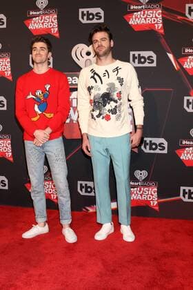 LOS ANGELES - MAR 5: The Chainsmokers, Andrew Taggart, Alex Pall at the 2017 iHeart Music Awards at Forum on March 5, 2017 in Los Angeles, CA  Copyright: xKathyxHutchinsx xIPAx xHutchinsxPhotox