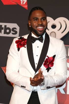LOS ANGELES - MAR 5: Jason Derulo at the 2017 iHeart Music Awards at Forum on March 5, 2017 in Los Angeles, CA  Copyright: xKathyxHutchinsx xIPAx xHutchinsxPhotox