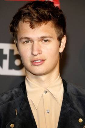Ansel Elgort bei den iHeartRadio Music Awards am 5.03.2017 im kalifornischen Inglewood 2017 iHeartRadio Music Awards in Inglewood 