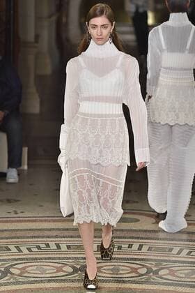 . 06 03 2017. Paris, France. Stella McCartney show at Paris Fashion Week for Autumn Winter 2017.  xi-Imagesx IIM-14587-0045