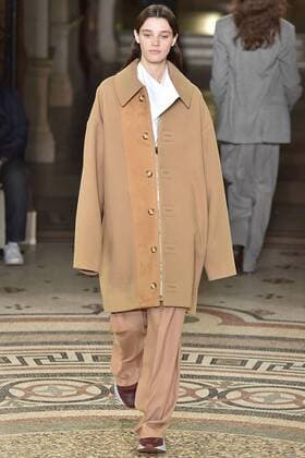 . 06 03 2017. Paris, France. Stella McCartney show at Paris Fashion Week for Autumn Winter 2017.  xi-Imagesx IIM-14587-0023
