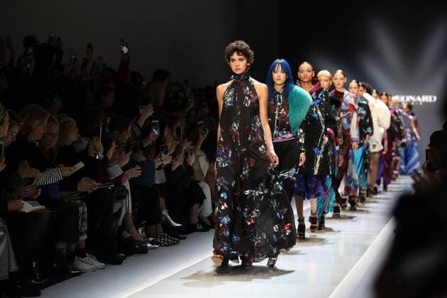 A model takes to the catwalk during the presentation of Leonard Paris show as part of the Fall-Winter 2017-18 Paris Fashion Week on March 6, 2017.  PAR20170306123 MAYAxVIDON-WHITE
