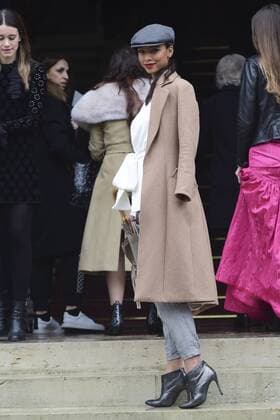 Flora Coquerel CELEBRITES : Arrivees du Defile Giambattista Valli - Paris - 06 03 2017 JBAutissier Panoramic 