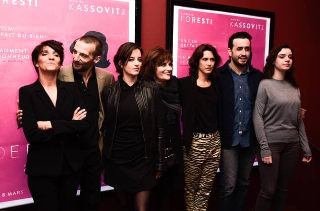 Florence Foresti - Mathieu Kassovitz - Nicole Garcia - Anne Gaelle Daval - Jonathan Cohen - Olivia Bonamy - Josee Drevon - Jeanne Astier CELEBRITES : Premiere Filmpremiere DE PLUS BELLE - Paris - 06 03 2017 FedericoPestellini Panoramic 