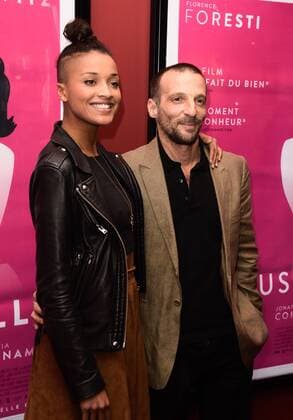 Mathieu Kassovitz und Frau CELEBRITES : Premiere Filmpremiere DE PLUS BELLE - Paris - 06 03 2017 FedericoPestellini Panoramic 