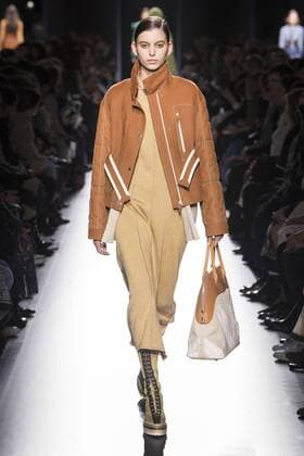 216112 Marineau Starface 2017-03-06 Paris France Paris Fashion Week. Defile PAP automne-hiver. Hermes. Paris Fashion Week. Hermes, Autumn-winter 2017. Editorial use only _sans_perso  Copyright: xMarineaux STAR_216112_021