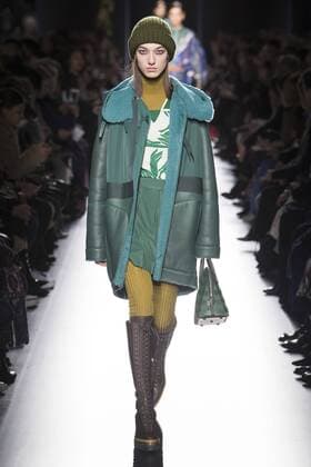 216112 Marineau Starface 2017-03-06 Paris France Paris Fashion Week. Defile PAP automne-hiver. Hermes. Paris Fashion Week. Hermes, Autumn-winter 2017. Editorial use only _sans_perso  Copyright: xMarineaux STAR_216112_027