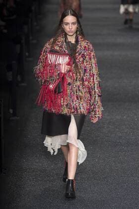 216116 Marineau Starface 2017-03-06 Paris France Paris Fashion Week. Defile PAP automne-hiver. Alexander Mc Queen Alexander McQueen , autumn-winter 2017 Paris, France Editorial use only _sans_perso  Copyright: xMarineaux STAR_216116_007