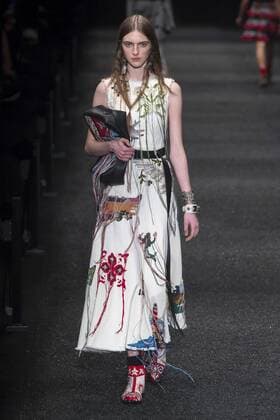 216116 Marineau Starface 2017-03-06 Paris France Paris Fashion Week. Defile PAP automne-hiver. Alexander Mc Queen Alexander McQueen , autumn-winter 2017 Paris, France Editorial use only _sans_perso  Copyright: xMarineaux STAR_216116_016