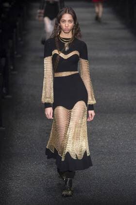 216116 Marineau Starface 2017-03-06 Paris France Paris Fashion Week. Defile PAP automne-hiver. Alexander Mc Queen Alexander McQueen , autumn-winter 2017 Paris, France Editorial use only _sans_perso  Copyright: xMarineaux STAR_216116_023