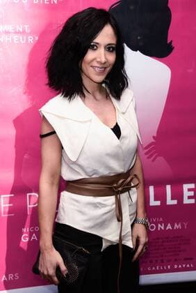 fabienne carat CELEBRITIES : Filmpremiere DE PLUS BELLE - Paris - 06 03 2017 FedericoPestellini Panoramic 