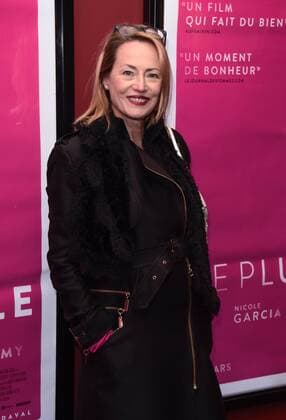 Gabrielle Lazure CELEBRITIES : Filmpremiere DE PLUS BELLE - Paris - 06 03 2017 FedericoPestellini Panoramic 