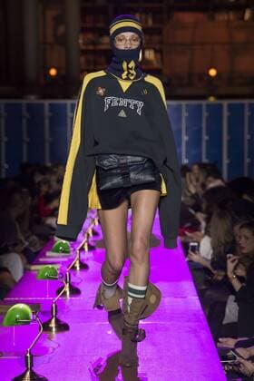 216125 Marineau Starface 2017-03-06 Paris France Paris Fashion Week. Defile PAP automne-hiver. Fenty x Puma by Rihanna. Fenty x Puma by Rihanna autumn winter 2017. Fenty x Puma by Rihanna, autumn-winter 2017 Paris, France Editorial use only _sans_perso  Copyright: xMarineaux STAR_216125_026