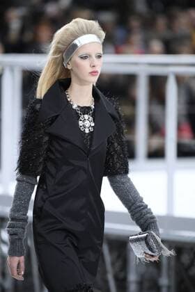 216126 Valentin Paoli Starface 2017-03-07 Paris France Paris Fashion Week. Defile PAP automne-hiver. Chanel. Paris Fashion Week. Chanel, autumn winter 2017. _sans_perso  Copyright: xValentinxPaolix xStarfacex STAR_216126_021