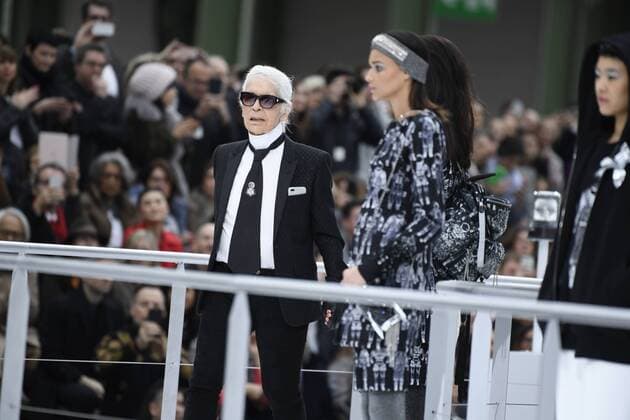 216126 Valentin Paoli Starface 2017-03-07 Paris France Paris Fashion Week. Defile PAP automne-hiver. Chanel. Paris Fashion Week. Chanel, autumn winter 2017. Lagerfeld, Karl  Copyright: xValentinxPaolix xStarfacex STAR_216126_031