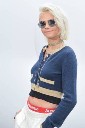 216129 Serge Arnal Starface 2017-03-07 Paris France Paris Fashion Week. Defile Chanel PAP automne-hiver. People. Paris fashion week. Chanel, autumn, winter 2017. People Delevingne, Cara  Copyright: xSergexArnalx xStarfacex STAR_216129_084