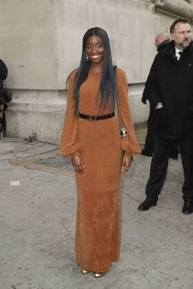 Karidja Toure CELEBRITIES : Ankunft zur Chanel Modenschau - Pret a Porter Automne Hiver - 07 03 2017 GwendolineLeGoff Panoramic 