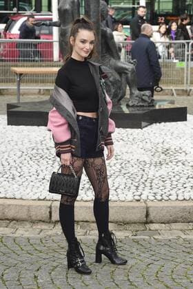 Paris Fashion Week - Gäste der Miu Miu Show Charlotte Le Bon CELEBRITIES : Ankunft zur Modenschau von Miu Miu - Paris - 07 03 2017 JBAutissier Panoramic 