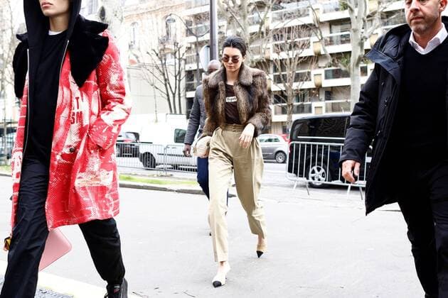 March 7, 2017 - Paris, France - Super Model Kendall Jenner seen arriving at Miu Miu fashion show in Paris, France, on March 7, 2017. Paris France  - ZUMAn230 20170307_zaa_n230_299 Copyright: xMehdixTaamallahx