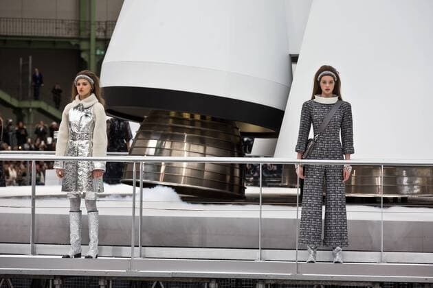 PARIS, March 7, 2017 -- Models present creations of Chanel during the Women s Ready-to-Wear Fall Winter 2017 2018 fashion week in Paris, France, on March 7, 2017. ) (hy) FRANCE-PARIS-FASHION WEEK-CHANEL PieroxBiasion 