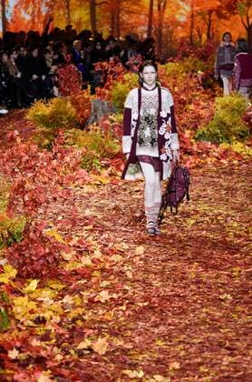 PARIS, March 7, 2017 -- A model walks on the stage during Moncler Gamme Rouge fashion show in Paris, France, on March 7, 2017. ) (hy) FRANCE-PARIS-MONCLER PieroxBiasion 