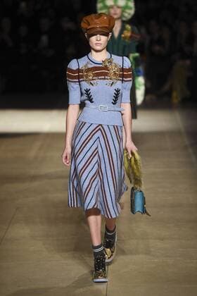 216148 Marineau Starface 2017-03-07 Paris France Paris Fashion Week. Defile PAP automne-hiver. Miu Miu. Miu Miu, autumn-winter 2017 Miu Miu, autumn-winter 2017 Paris, France Editorial use only _sans_perso  Copyright: xMarineaux STAR_216148_010