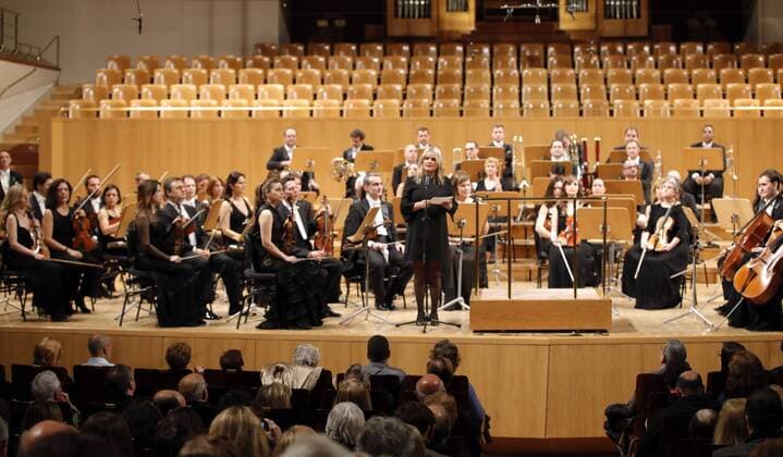 Spanisches Königspaar bei Konzert für Terroropfer in Madrid Terrorism Victims Foudation chairwoman Mari Mar Blanco (C) gives a speech before the concert as a tribute to the Terrorism Victims held at National Auditorium of Madrid, Spain on 08 March 2017. CONCERT AS A TRIBUTE TO THE TERRORISM VICTIMS !ACHTUNG: NUR REDAKTIONELLE NUTZUNG!  Copyright: xJuanJoxMartínx LOS01 20170308-636246017986506398