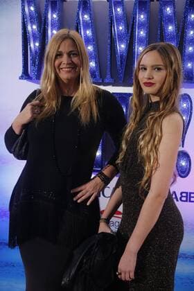 Photocall del estreno del musical Mamma Mia. Loreto Valverde and su hija  J.xLuisxCuesta