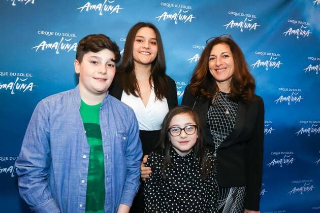 09.03.2017, Neu Marx, Cirque du Soleil - AMALUNA, Galapremiere in Wien im Bild: Shlomit Butbul -mit ihren Kindern