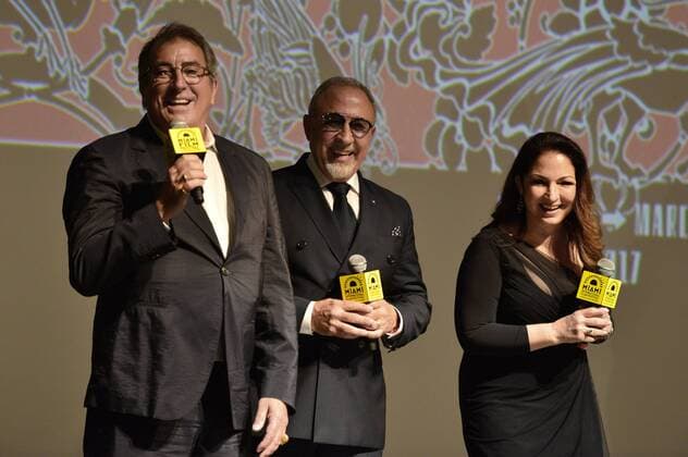 Cuban singer and actress Gloria Estefan (R), her husband, producer Emilio Estefan (C), with the North American director Kenny Ortega (L), participate in the screening of the film A Change of Heart , during the Miami Film Festival 2017 in Miami, USA, 10 March 2017. Miami Film Festival 2017 !ACHTUNG: NUR REDAKTIONELLE NUTZUNG!  Copyright: xGiorgioxVierax MIA25 20170311-636248034977922593