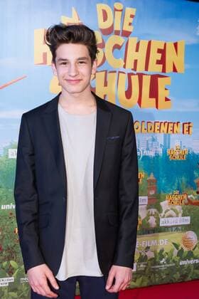 Noah Levi bei der Filmpremiere von Die Häschenjagd-Jagd nach dem Goldenen Ei am 11.03.2017 im Cinenova in Köln. Die Häschenjagd-Jagd nach dem Goldenen Ei am 11.03.2017