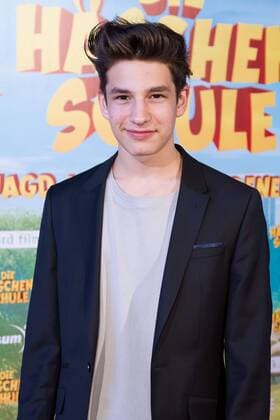 Noah Levi bei der Filmpremiere von Die Häschenjagd-Jagd nach dem Goldenen Ei am 11.03.2017 im Cinenova in Köln. Die Häschenjagd-Jagd nach dem Goldenen Ei am 11.03.2017