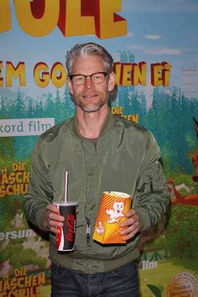 Steffen Wink Deutschlandpremiere Die Häschenschule - Jagd nach dem Goldenen Ei Mathäser Filmpalast Kino Film Fernsehen München 12.03.2017