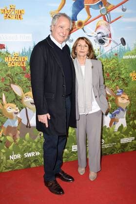 Friedrich von Thun und Senta Berger bei der Premiere des Kinofilms Die Häschenschule - Jagd nach dem goldenen Ei im Mathäser Filmpalast. München, 12.03.2017 Foto:xP.xSchönbergerx xFuturexImage