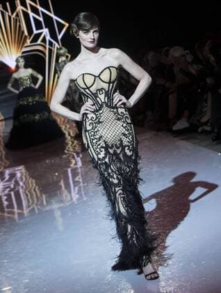 (170313) -- TORONTO, March 12, 2017 -- A model presents creations of Hendrixroe 2017 collection during the Toronto Women s Fashion Week in Toronto, Canada, March 12, 2017. )(gj) CANADA-TORONTO-WOMEN S FASHION WEEK ZouxZheng 