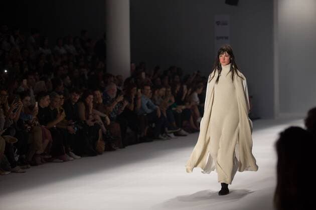 March 13, 2017 - Sao Paulo, Sao Paulo, Brazil - Model presents creation by Osklen, during the Sao Paulo Fashion Week, winter 2017 edition, this Monday, in Sao Paulo, Brazil. Sao Paulo Brazil - ZUMAl146 20170313_zaf_l146_137 Copyright: xPauloxLopesx