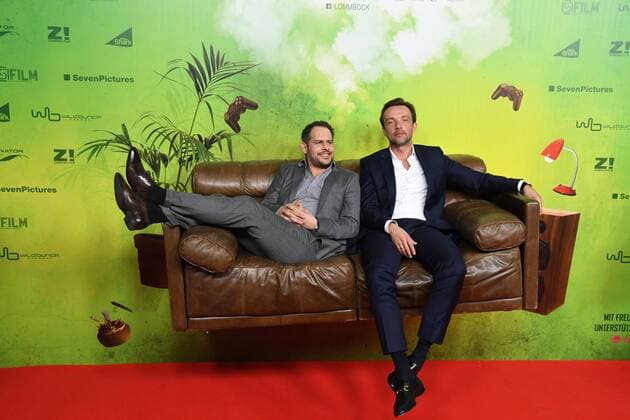 Die Schauspieler Moritz Bleibtreu, l-r, Lucas Gregorowicz kommen am 14.03.2017 zur Filmpremiere des Films Lommbock in den Cinedom in Köln.
