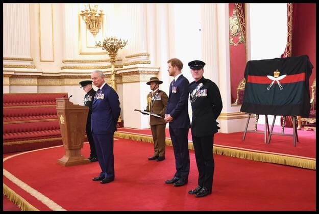 . 14 03 2017. London, United Kingdom. The Royal Gurkha service medals. Prince Charles, Prince of Wales unveils a painting to commemorate the 200th anniversary of The Royal Gurkha Rifles at Buckingham Palace on March 14, 2017 in London, England. 2017 marks the 40th anniversary of The Prince Of Wales as Colonel-in-Chief of The Royal Gurkha Rifles.  xi-Imagesx xPoolx IIM-14660-0049