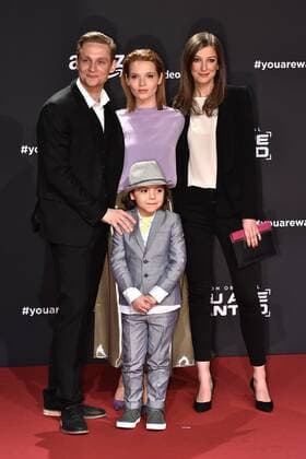 Matthias Schweighöfer, Karoline Herfurth, Franz Hagn und Alexandra Maria Lara bei der Premiere der 6teiligen Amazon Serie You Are Wanted am 15.03.2017 in Berlin You Are Wanted Serien Premiere in Berlin, 2017 