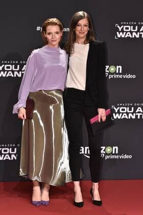 Karoline Herfurth und Alexandra Maria Lara bei der Premiere der 6teiligen Amazon Serie You Are Wanted am 15.03.2017 in Berlin You Are Wanted Serien Premiere in Berlin, 2017 